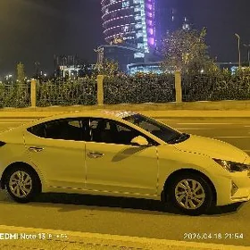 Hyundai Elantra 2020