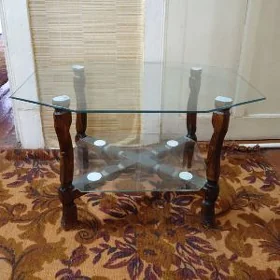 Журнальный столик