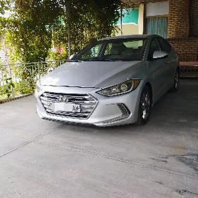 Hyundai Elantra 2017