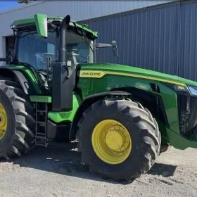John Deere 2022