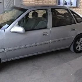 Opel Vectra 1989