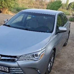 Toyota Camry 2017