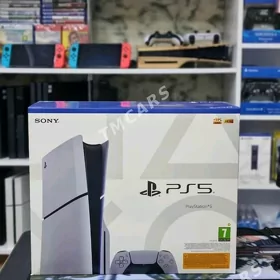 PLAYSTATION 5 SLIM 1TB OŸUNLY