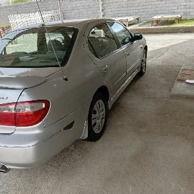 Nissan Maxima 2000