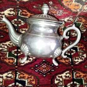 чайник заварной. винтаж. Магма