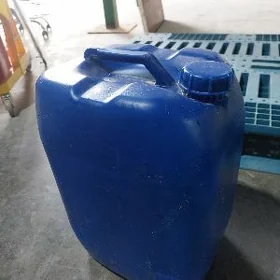 20 ltlik kanistirler