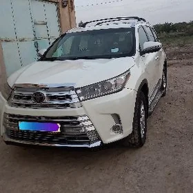 Toyota Highlander 2017