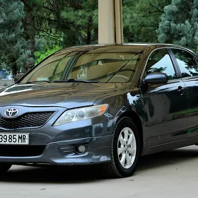 Toyota Camry 2010