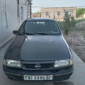 Opel Vectra 1989