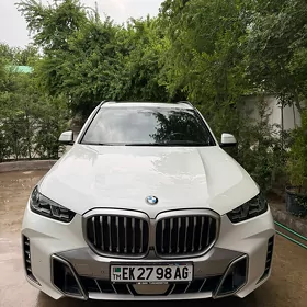 BMW X5 M 2023