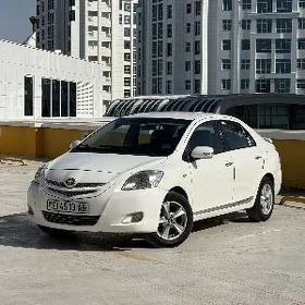 Toyota Yaris 2008