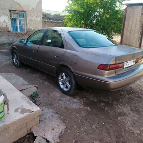 Toyota Camry 1999