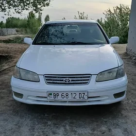 Toyota Camry 1997