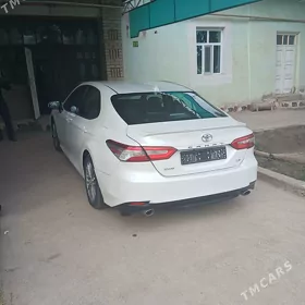 Toyota Camry 2018