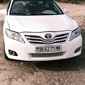 Toyota Camry 2008