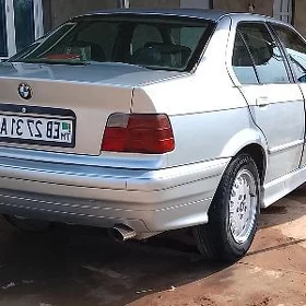 BMW 320 1994