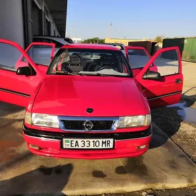 Opel Vectra 1990