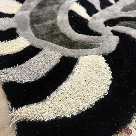 Makaron halylar düşelmedik