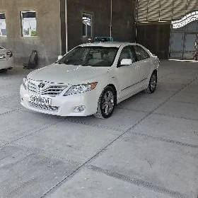 Toyota Camry 2010