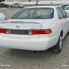 Toyota Camry 2000