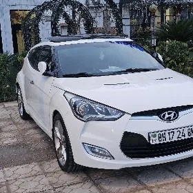 Hyundai Veloster 2012