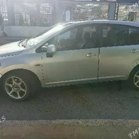 Nissan versa 195.65.R15