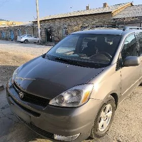 Toyota Sienna 2006