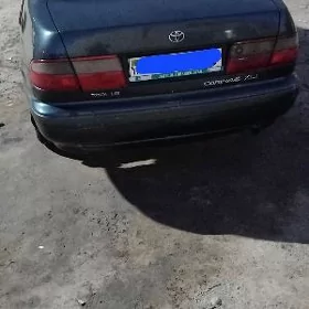 Toyota Carina 1993
