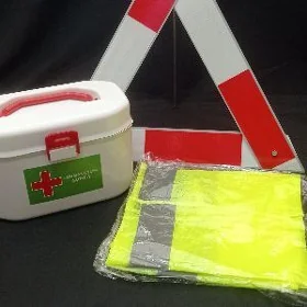 Аптечка знак жилетка