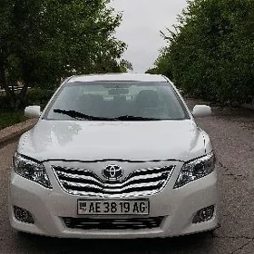 Toyota Camry 2010