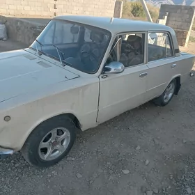 Lada 2104 1980
