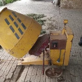 Meşalka beton garýan