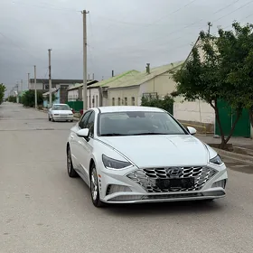 Hyundai Sonata 2021