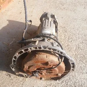 Jeep Cherokee karopka