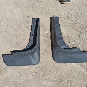 Брызговики на камри,  перфорат