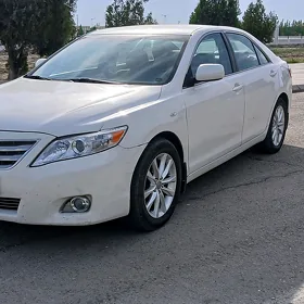Toyota Camry 2011