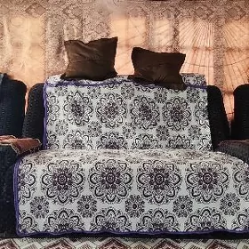 Диван Ücli Diwan