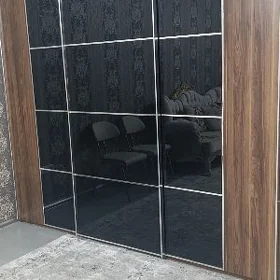 Gara aýnaly şfaner