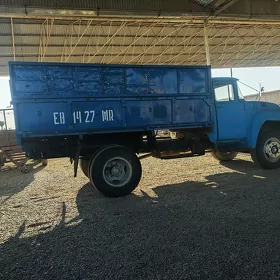 Zil 4331 1990