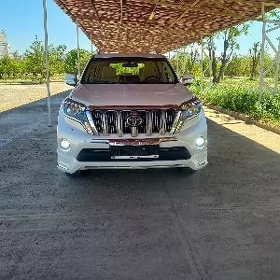 Toyota Land Cruiser Prado 2015