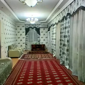  Arenda hovly 