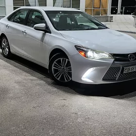 Toyota Camry 2015