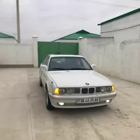 BMW 525 1990