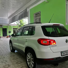 Volkswagen Tiguan 2009