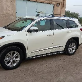 Toyota Highlander 2017