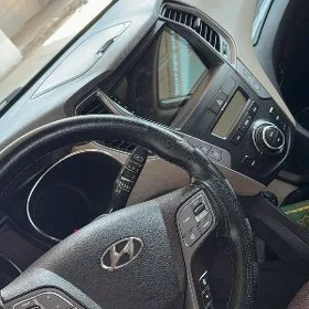 Hyundai Santa Fe 2014