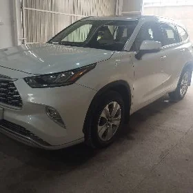 Toyota Highlander 2020