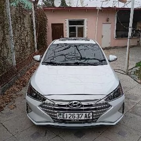 Hyundai Elantra 2020
