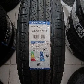 225/70/16 TRIANGLE 2025Y