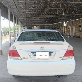 Toyota Camry 2004
